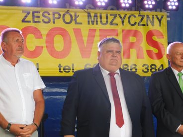 Dożynki gminy Skomlin odbyły się we Wróblewie. „Ktoś, kto przyjeżdża do Wróblewa, mówi, że to nie ten sam Wróblew”